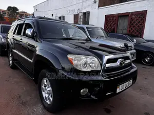 Toyota Hilux Surf 2009
