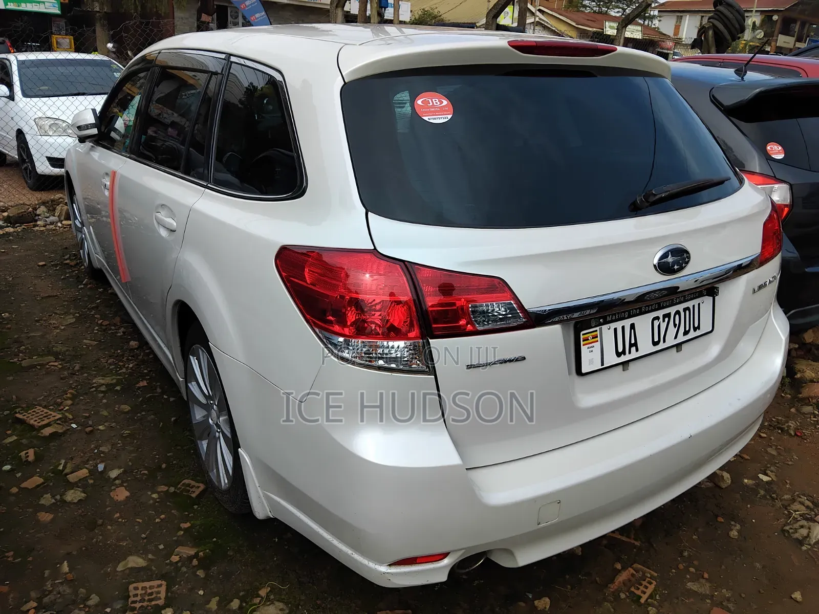 Subaru Legacy 2010 White