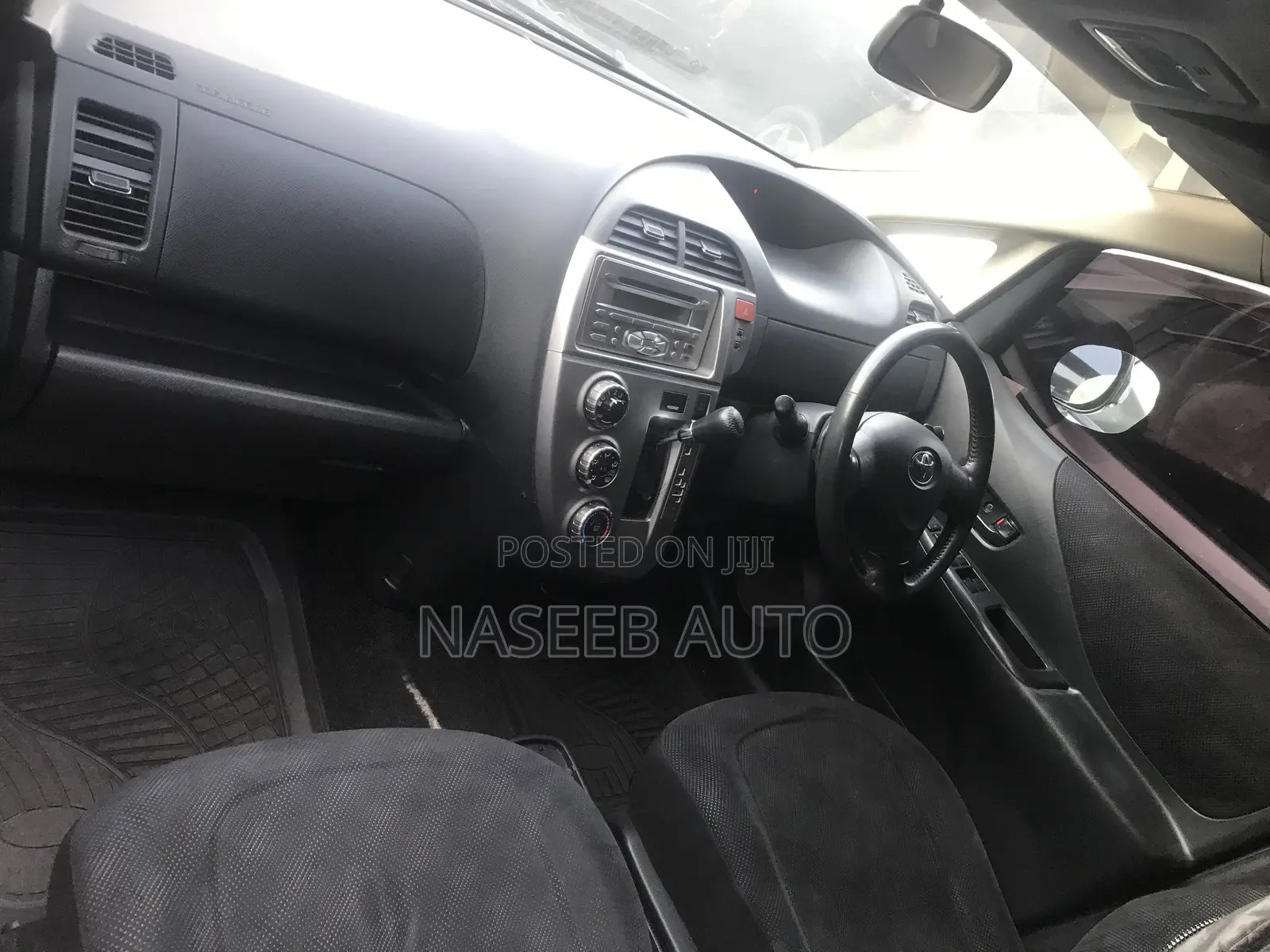 Toyota Ractis 2006 Black
