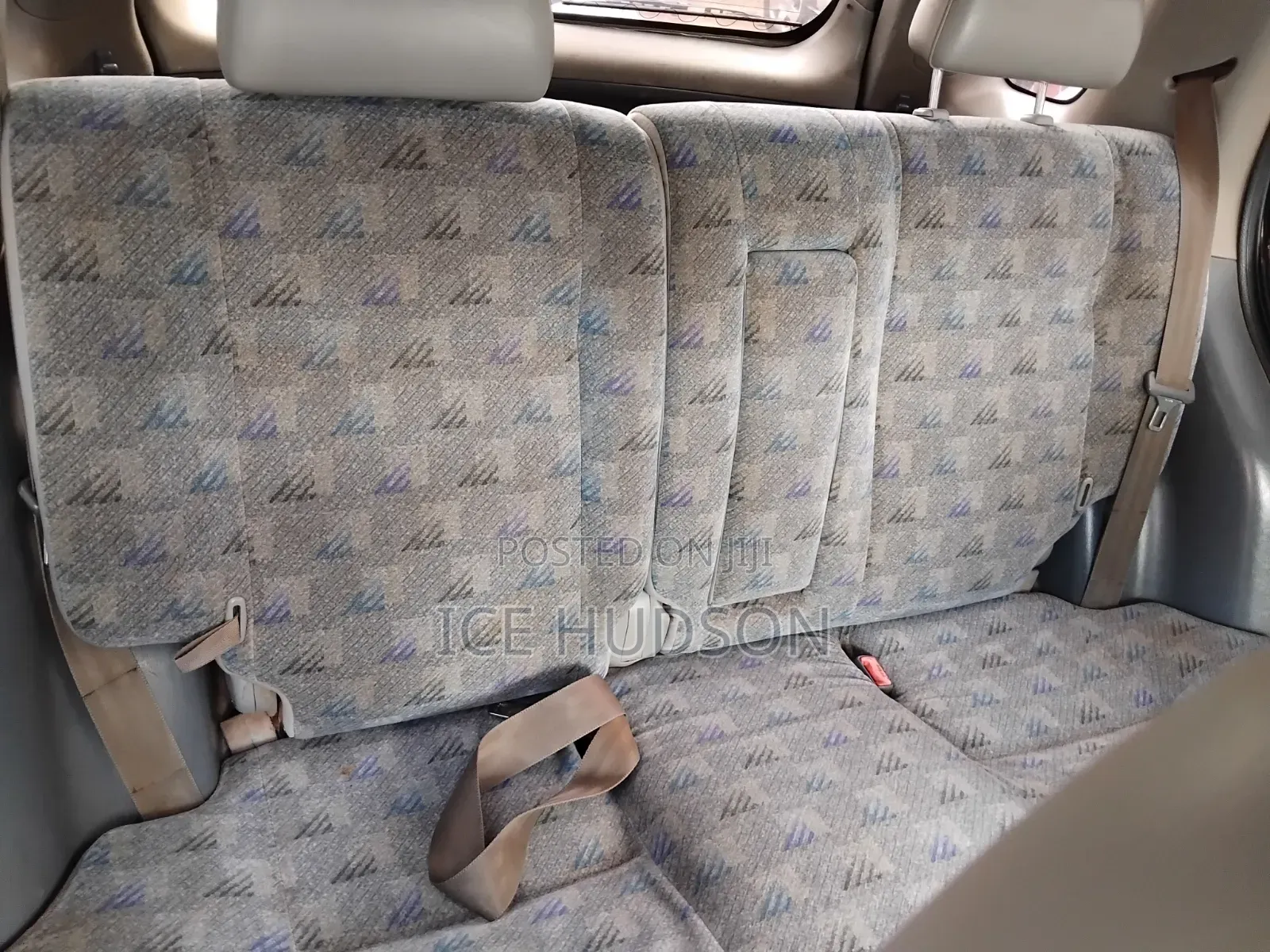 Toyota Raum 2001 Silver
