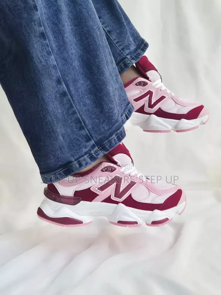 New Balance 9060