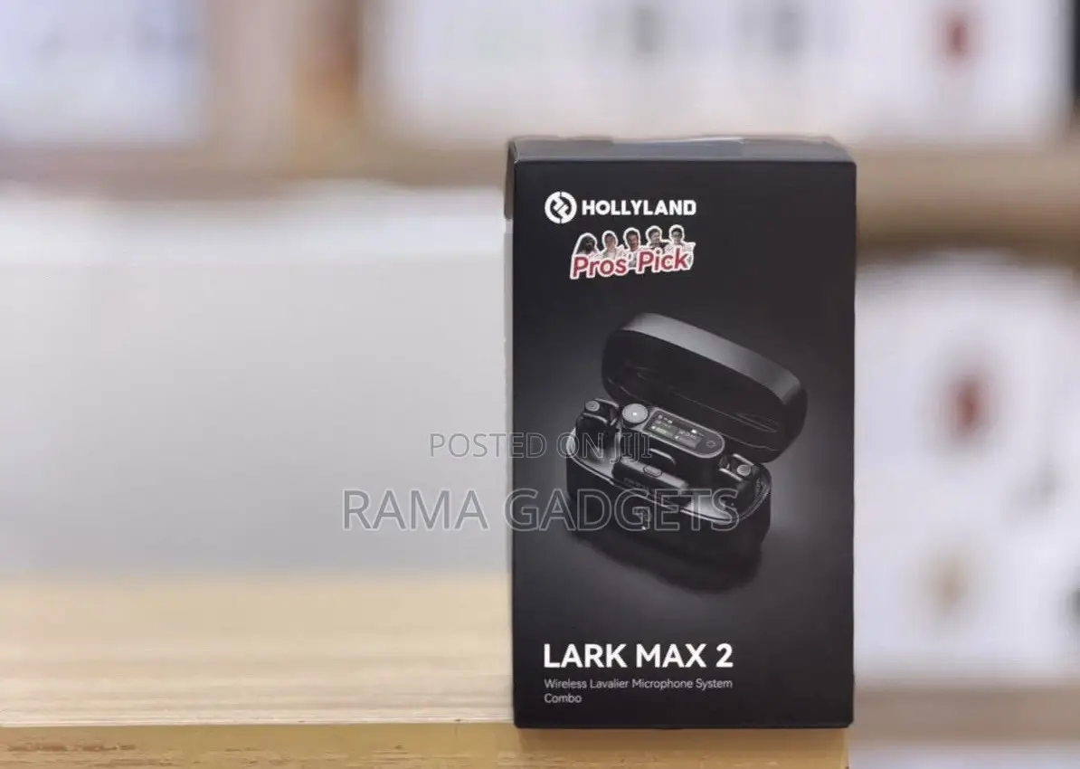 Hollyland Lark Max 2 Wireless Lavalier Microphone System Combo