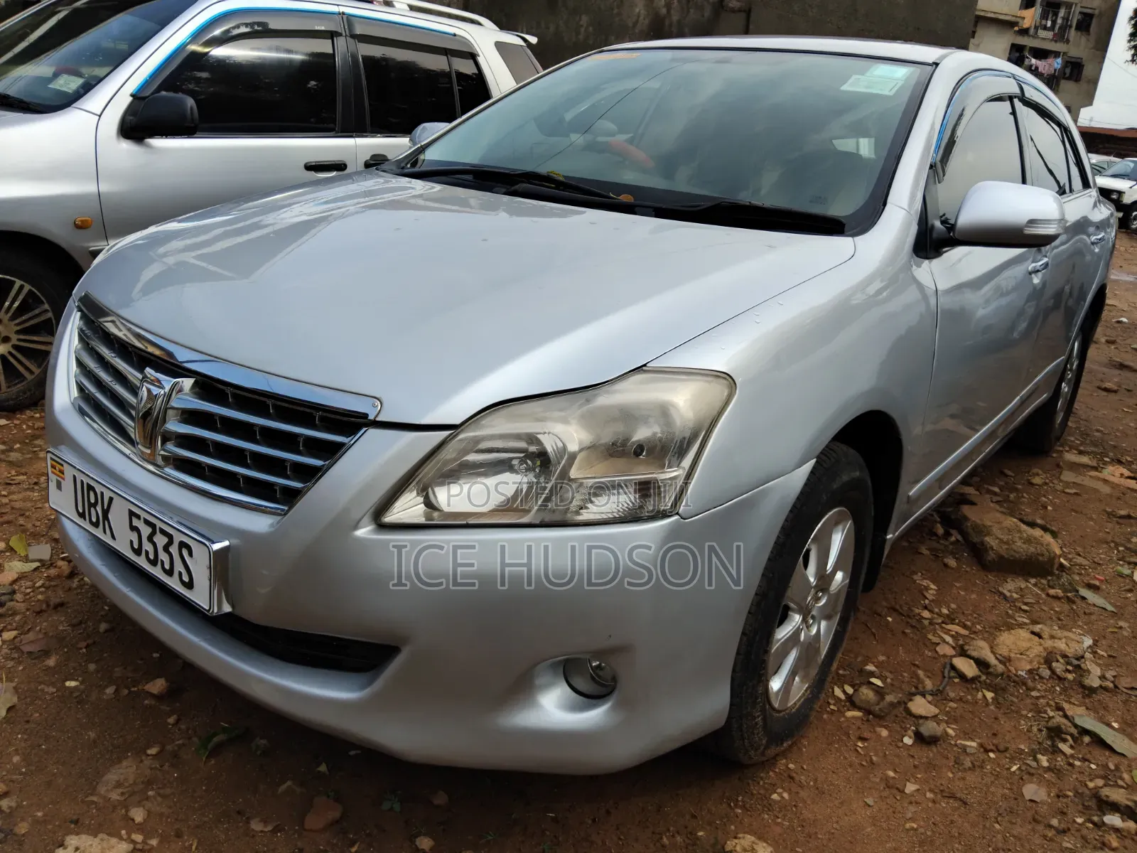 Toyota Premio 2010 Silver