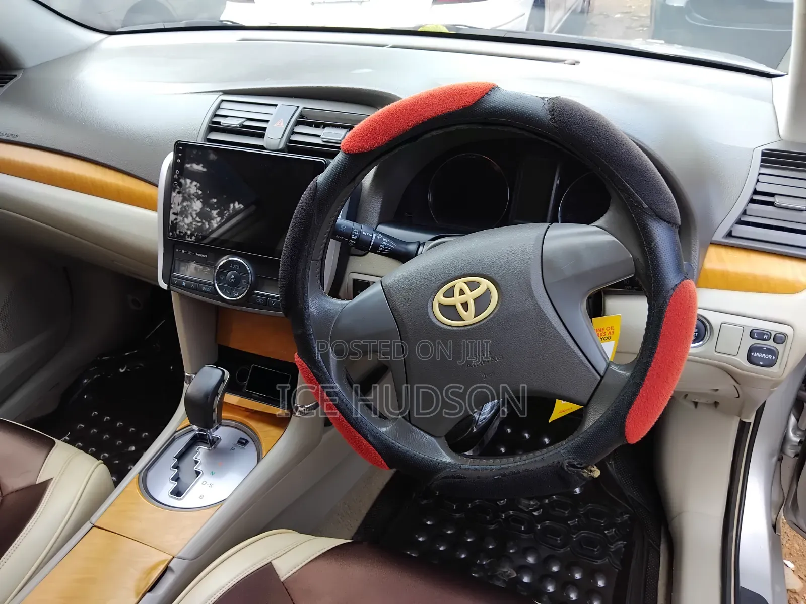 Toyota Premio 2010 Silver