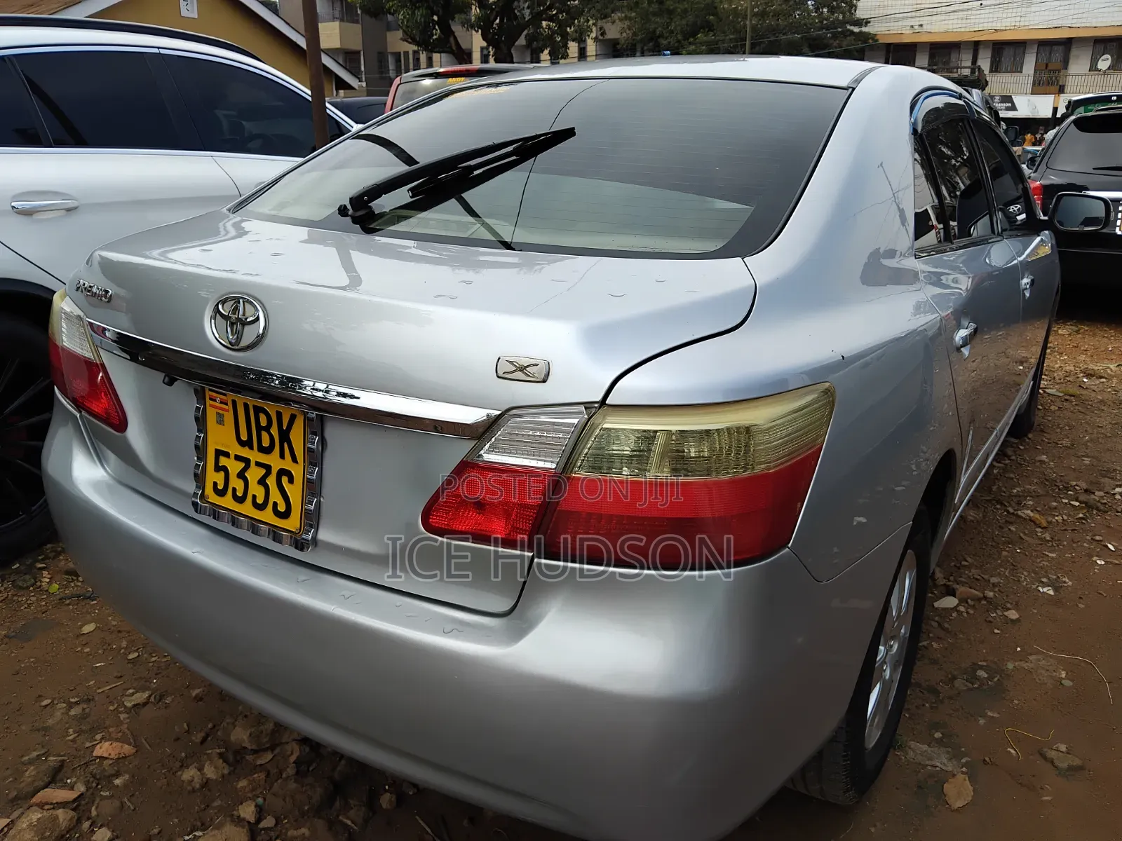 Toyota Premio 2010 Silver