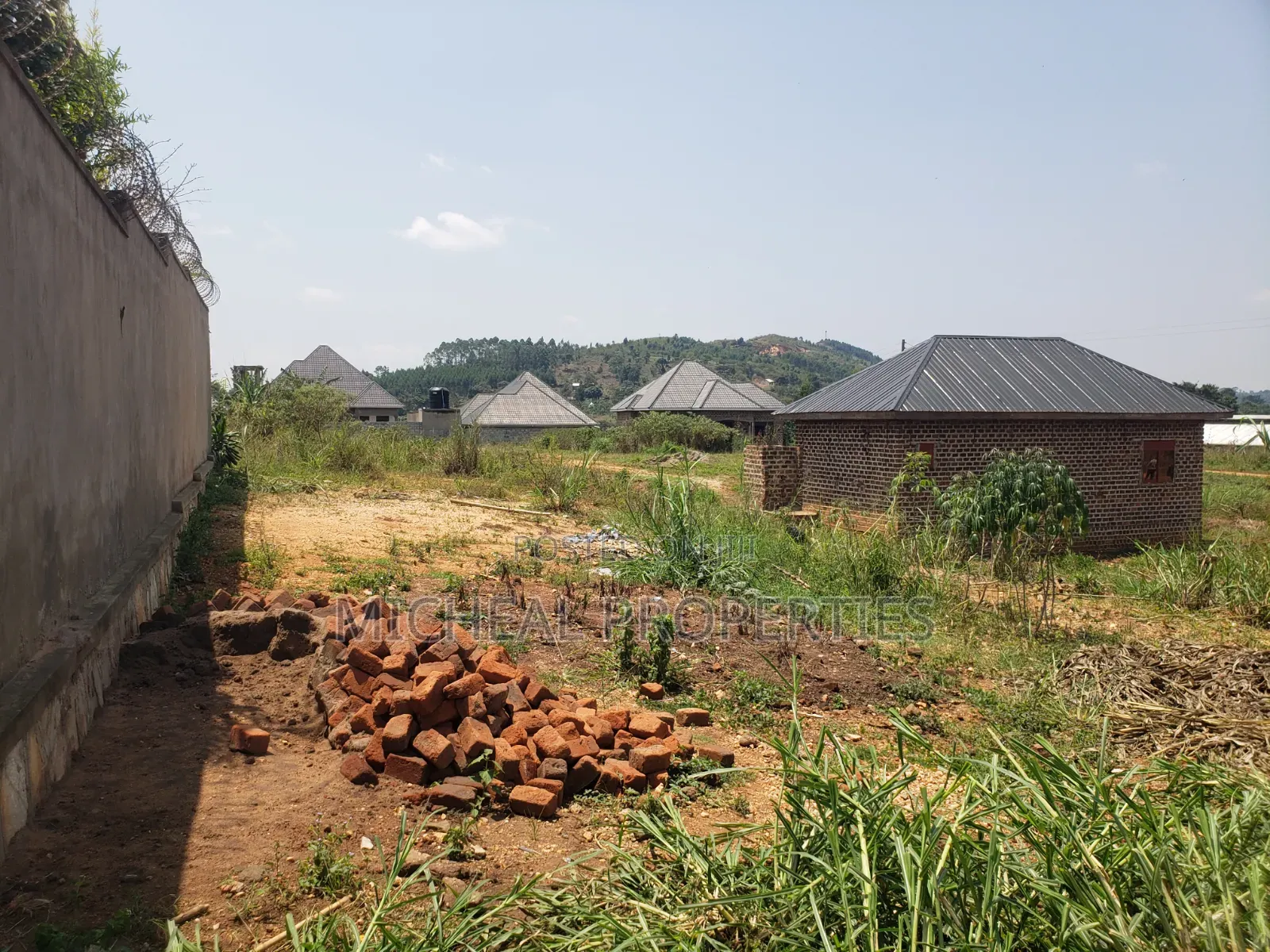 Plot for Sell Kikandwa Hoima Rd 27m