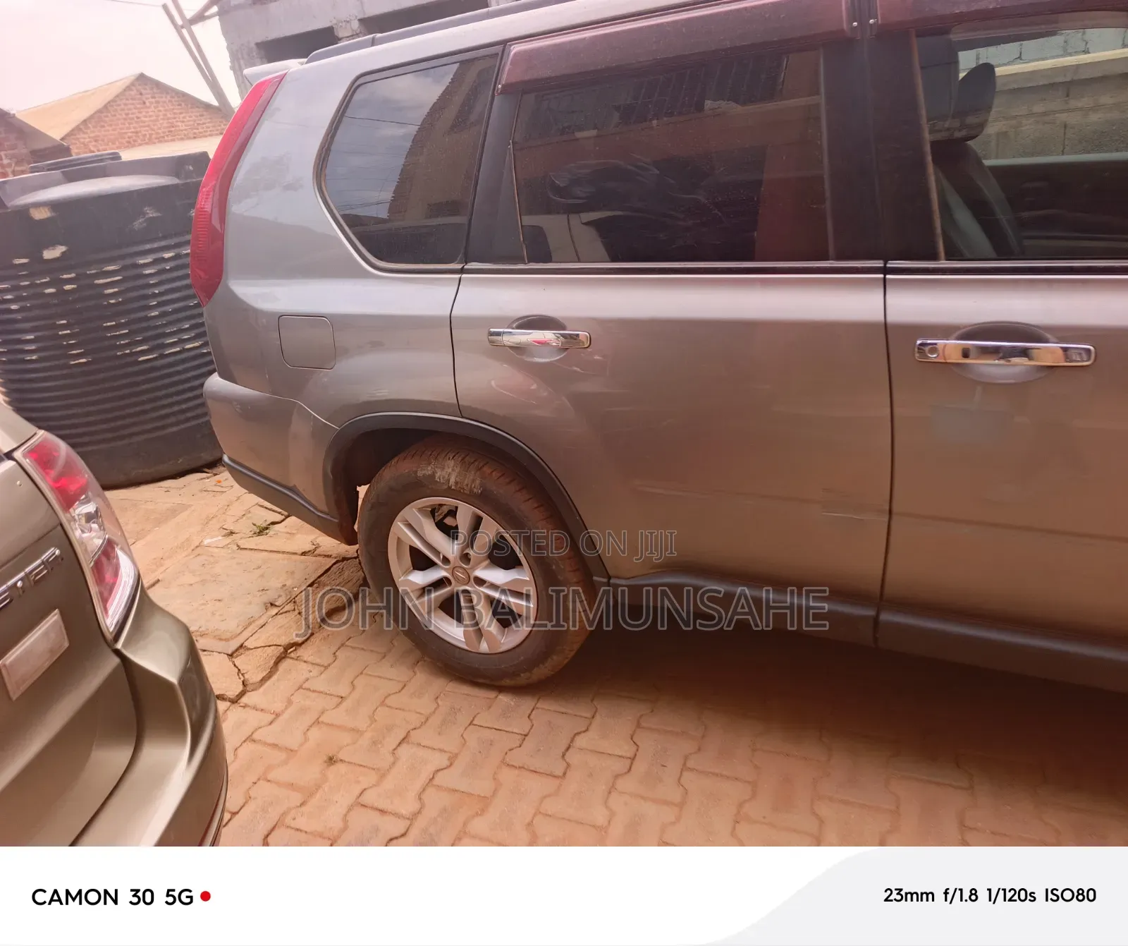 Nissan X-Trail 2011 Gray