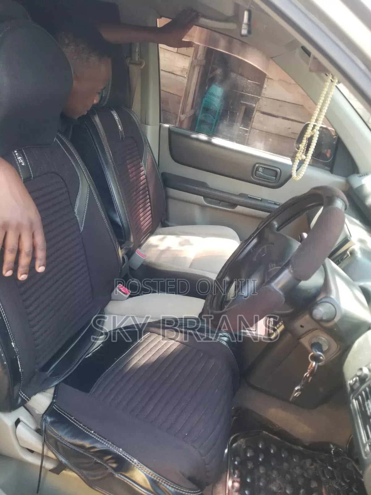 Nissan X-Trail 2005 Gray