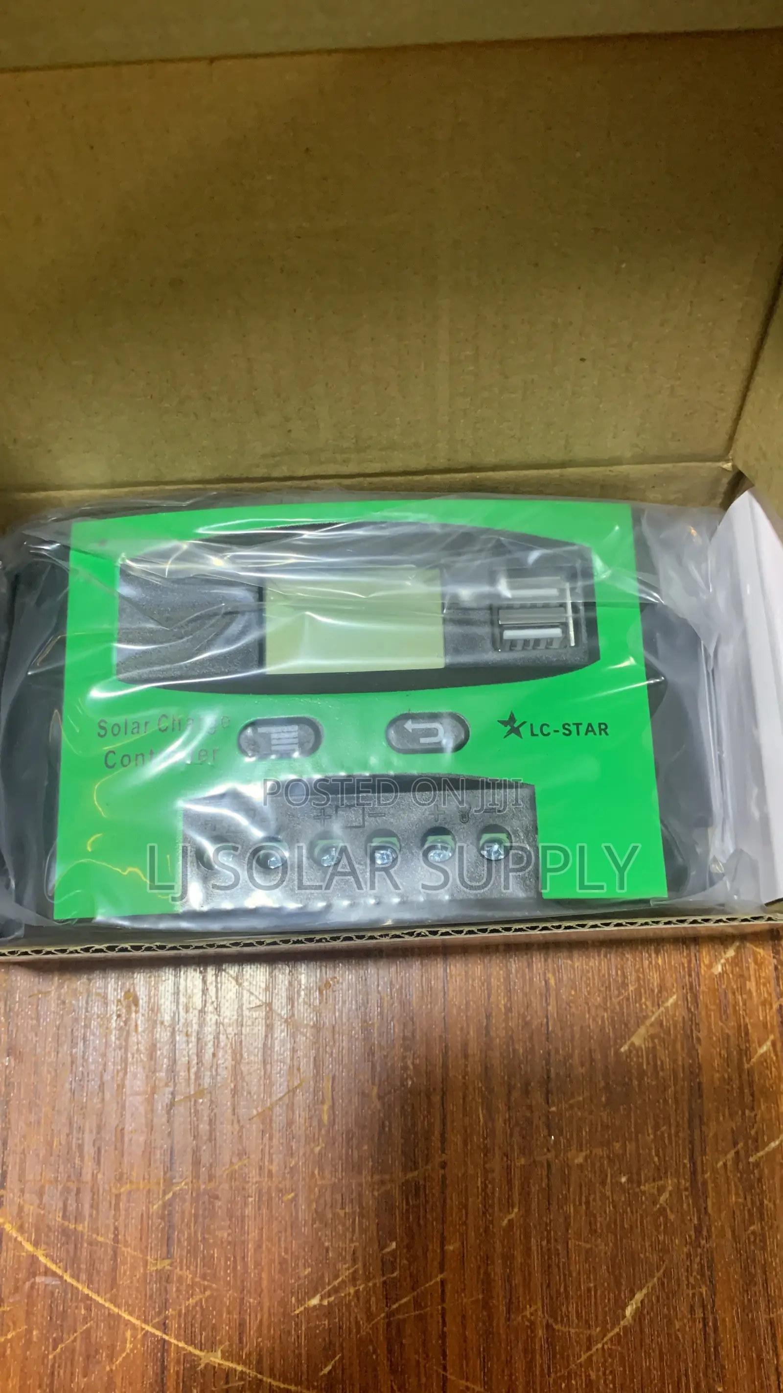 PWM Charge Controller 10a