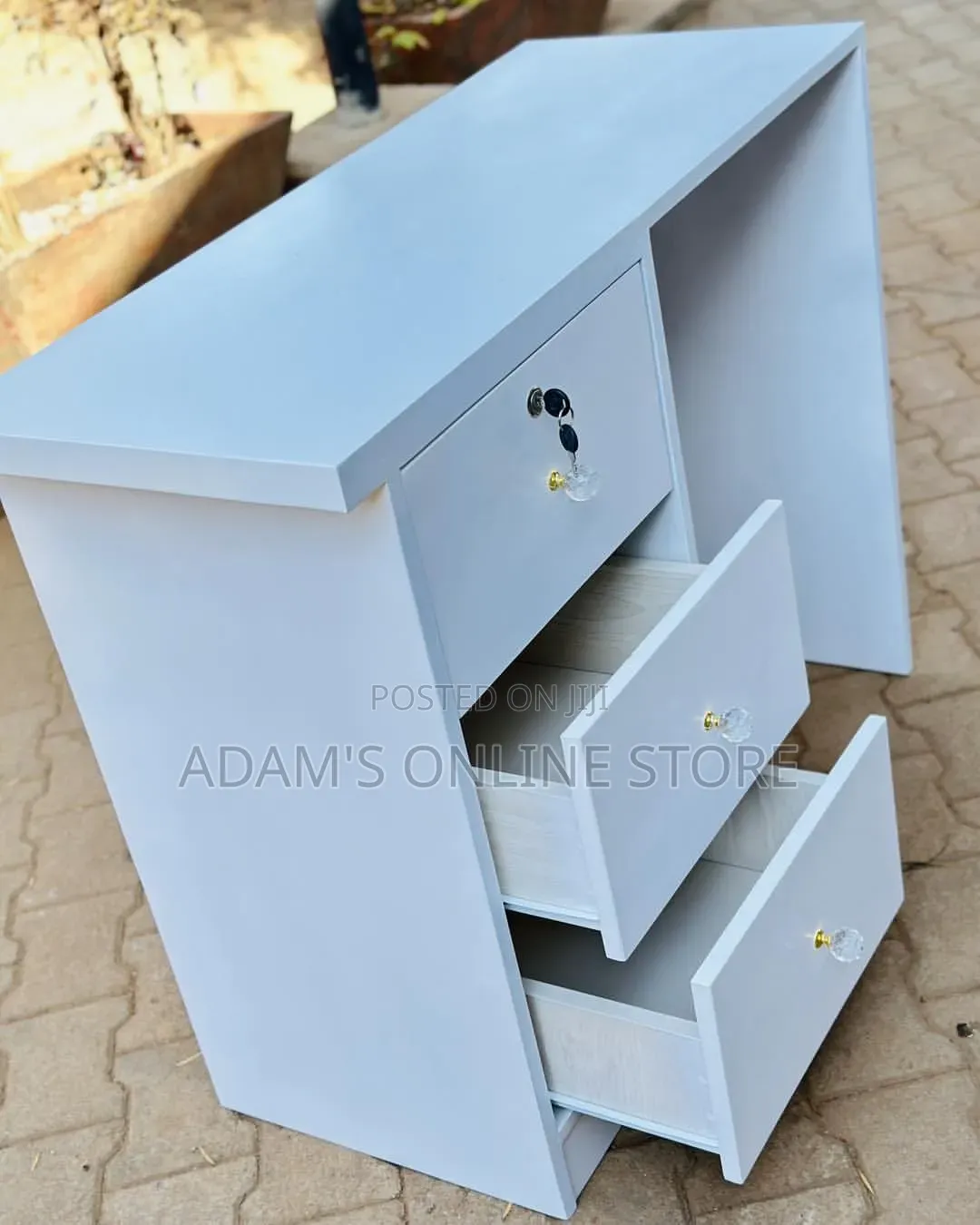 White Office Table Desk/Reading Table Desk in White Color