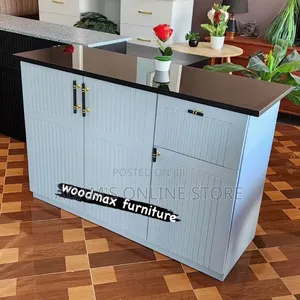 Wwhite Kitchen Cabinet With Black Glass on Top 4/3ft Height