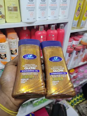 Dr. Davey Luminous & Lustrous Golden Hour Shimmering Oil.