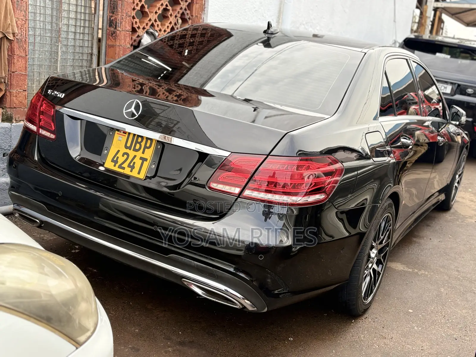 Mercedes-Benz E250 SV Premium 2014 Black