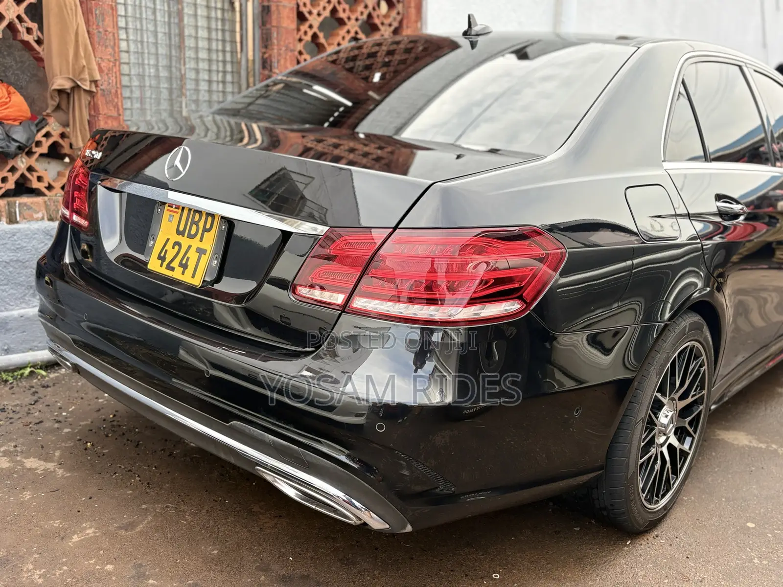 Mercedes-Benz E250 SV Premium 2014 Black