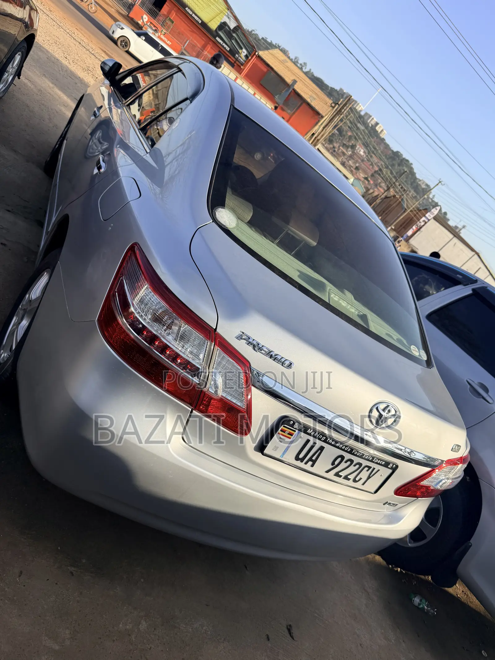 Toyota Premio 2013 Silver