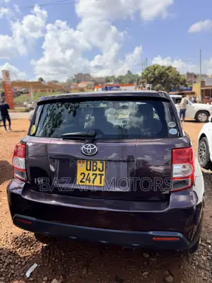 Toyota IST 2010