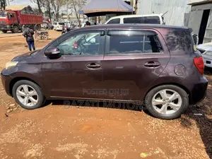 Toyota IST 2010