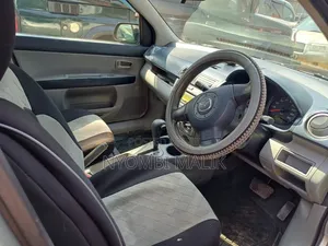 Mazda Demio 2006 Silver
