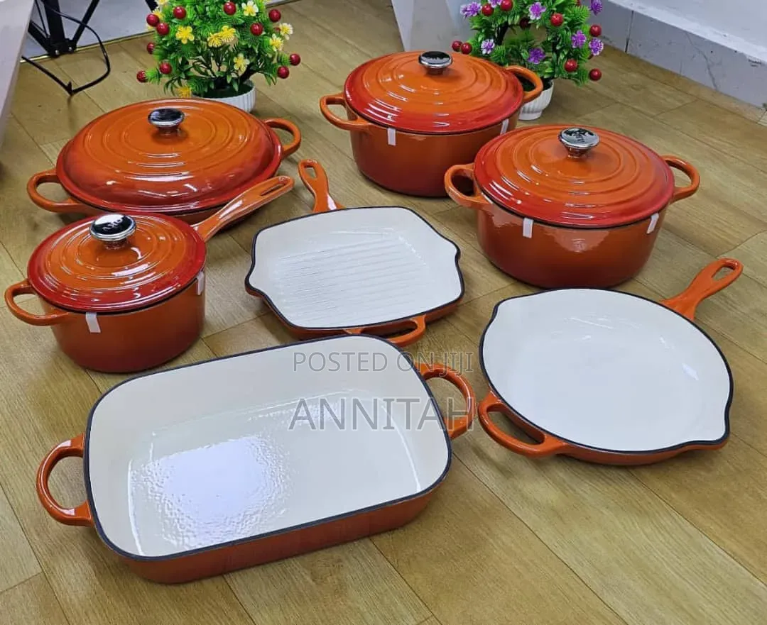 Cast Iron/ Cook Ware