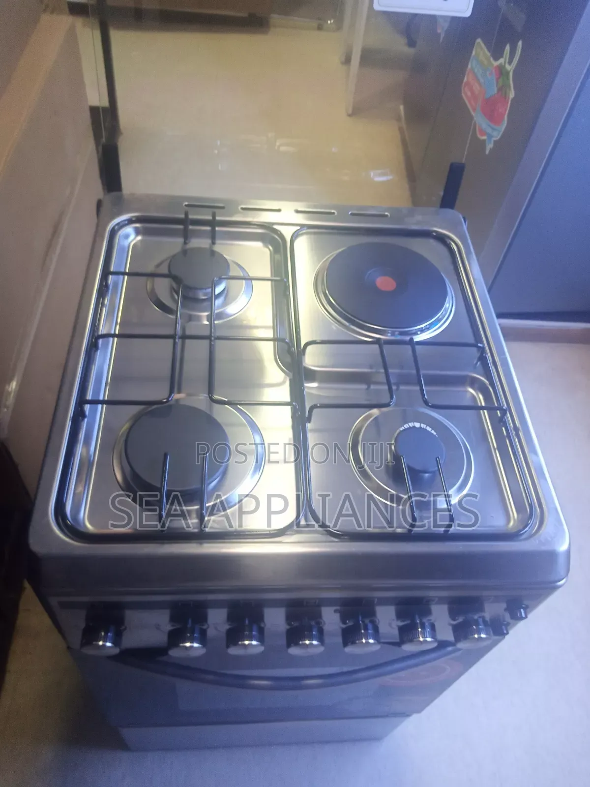 Pixel 55x 50 Cooker