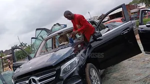 Cracked Windscreen | Broken Windscreen | Windscreen Repair
