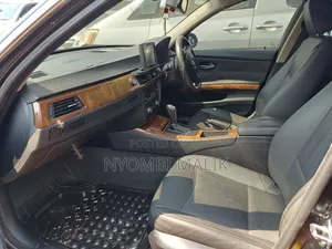 BMW 323i 2006 Black