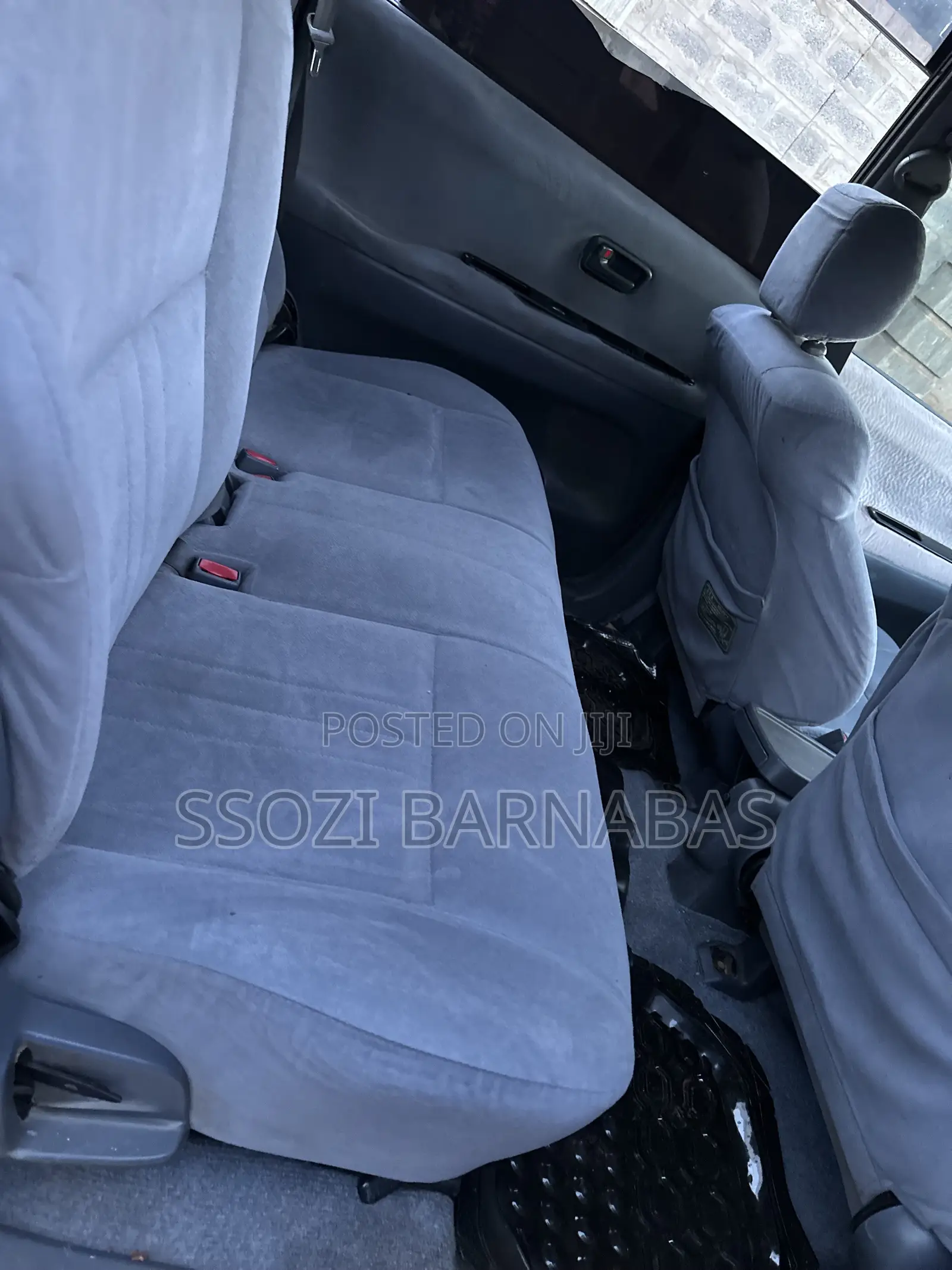 Toyota Gaia 2002 White