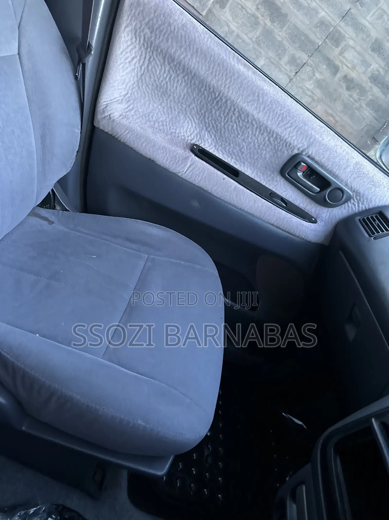 Toyota Gaia 2002 White