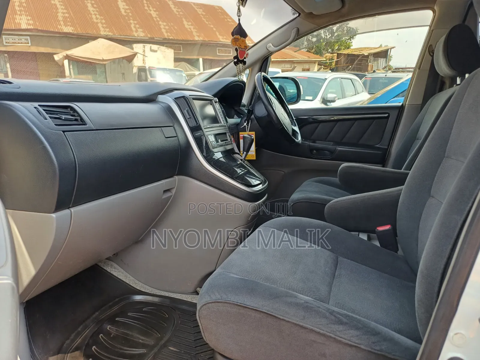 Toyota Alphard 2006 White
