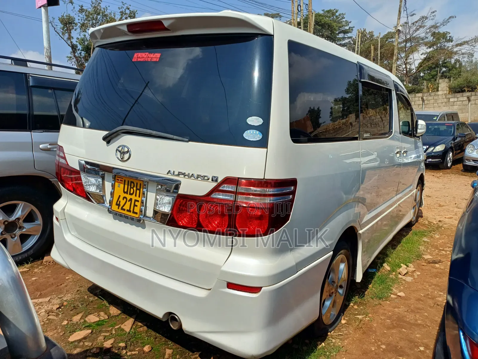 Toyota Alphard 2006 White