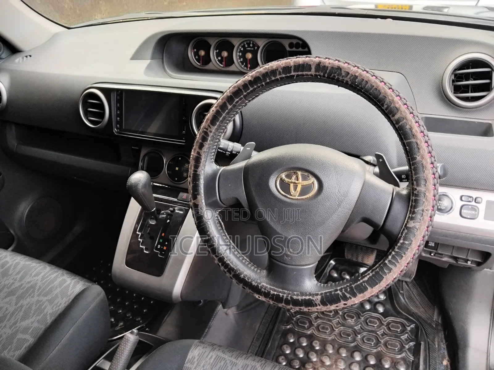 Toyota Corolla Rumion 2012 Black