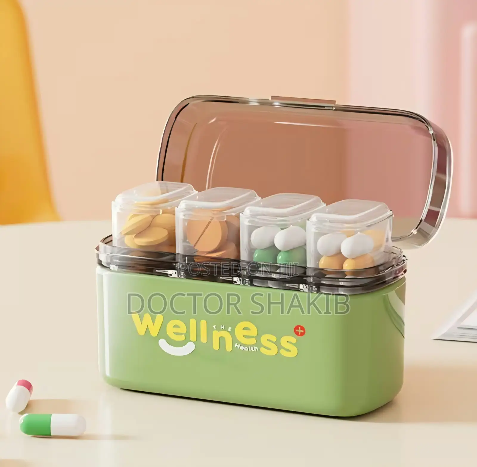 Portable Multi-Compartment Pill Organizer