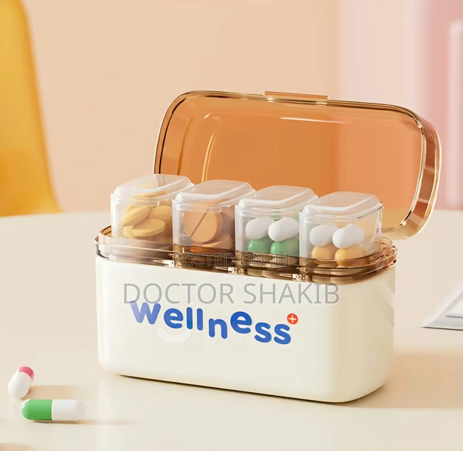Portable Multi-Compartment Pill Organizer