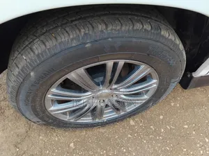 Toyota Harrier 2008 White