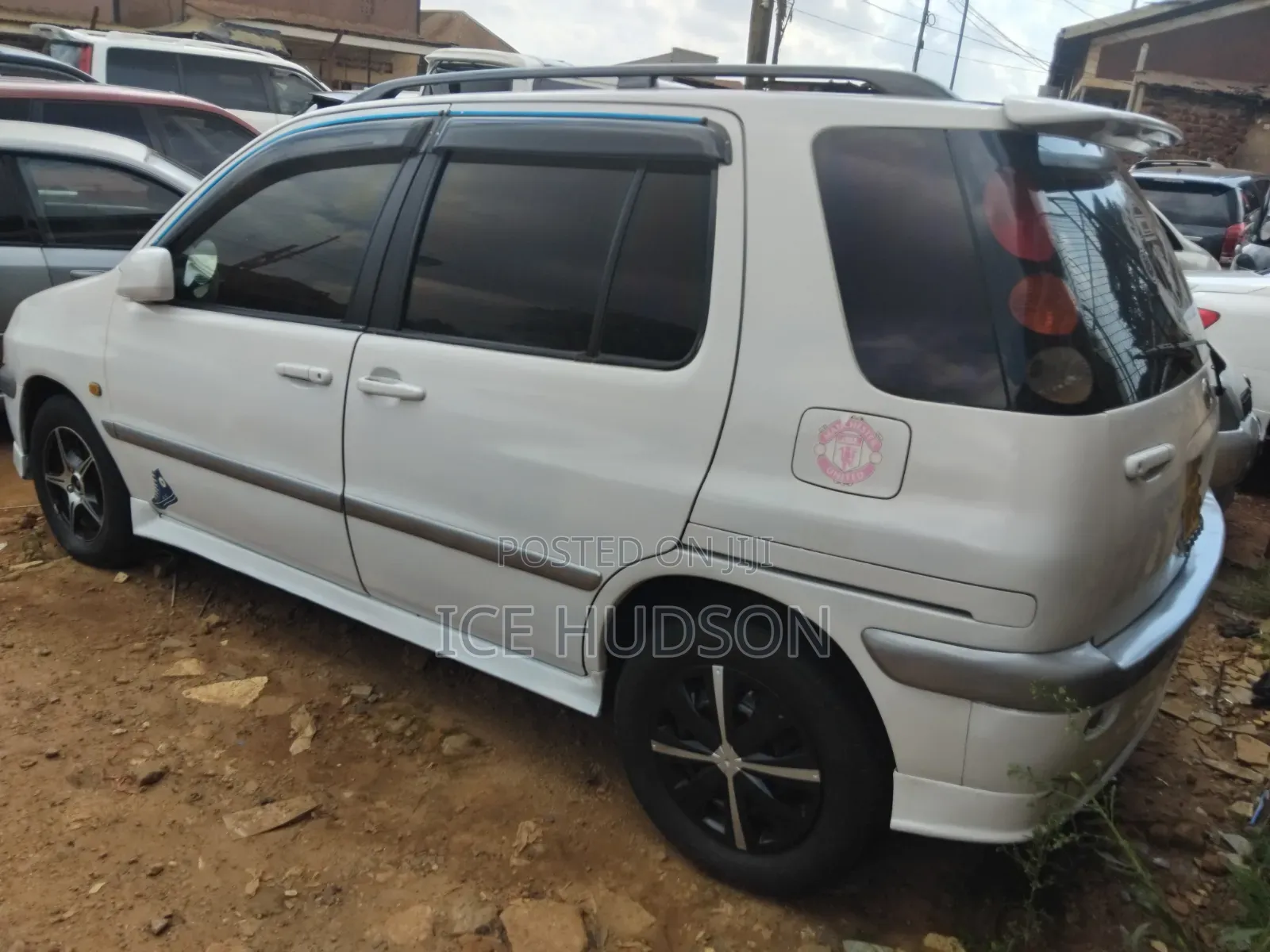 Toyota Raum 2002 White