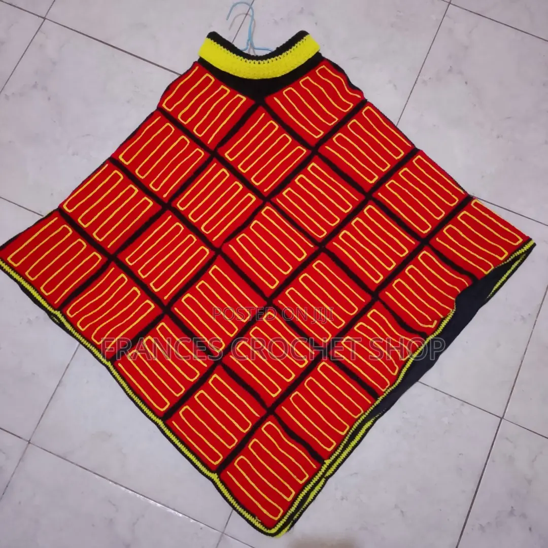 Unisex Poncho 01