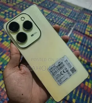 New Infinix Hot 40 Pro 256 GB Gold