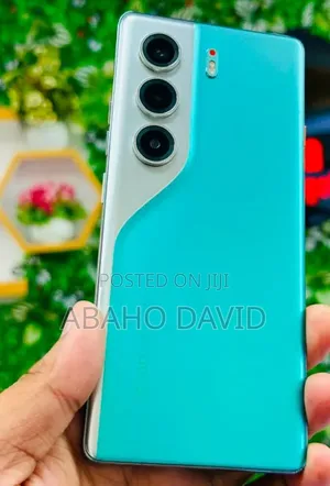 New Tecno Camon 40 Pro 4G 256 GB Blue