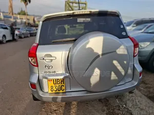 Toyota RAV4 2008 Silver