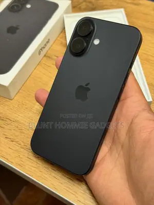 New Apple iPhone 16 128 GB Black