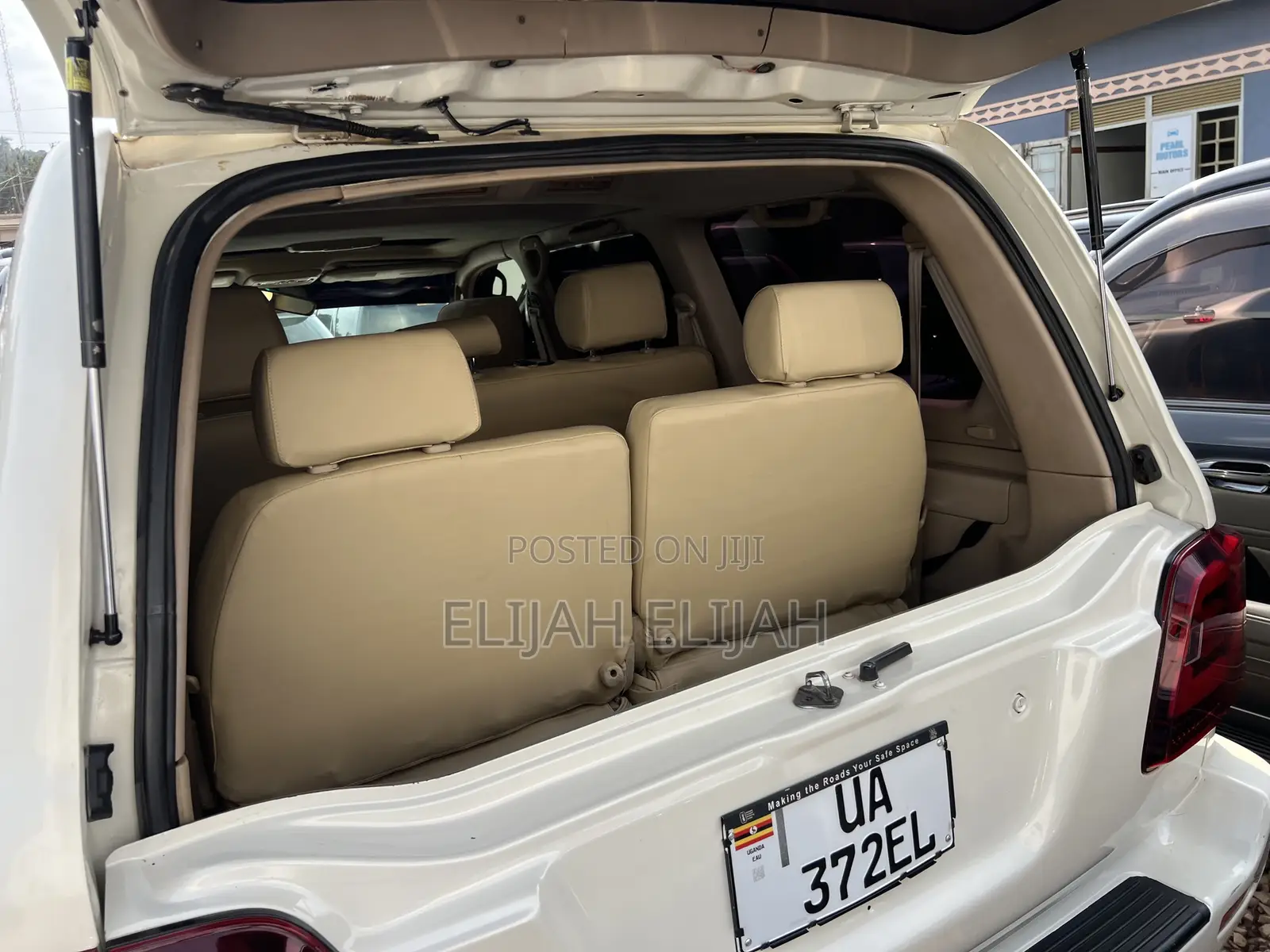 Toyota Land Cruiser Prado 4.0 Petrol TX-L 2006 White