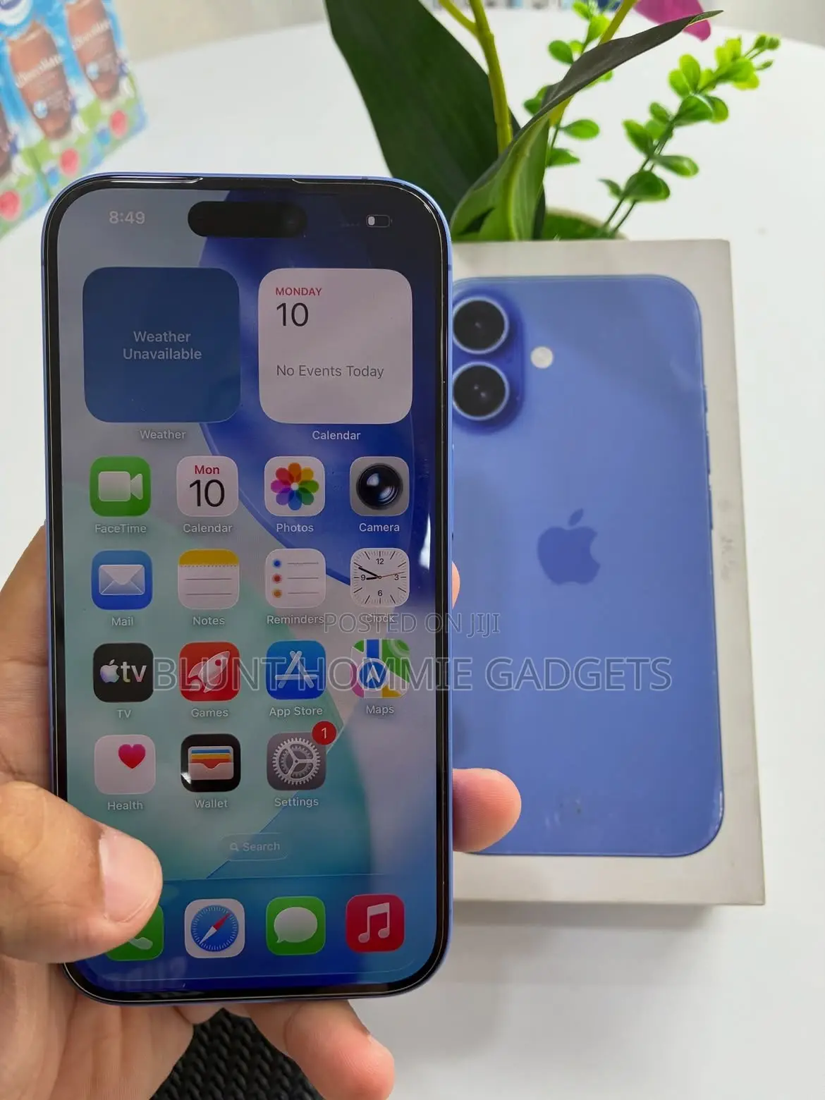 New Apple iPhone 16 128 GB Blue
