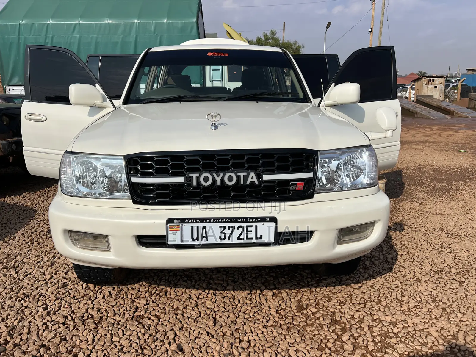 Toyota Land Cruiser Prado 4.0 Petrol TX-L 2006 White