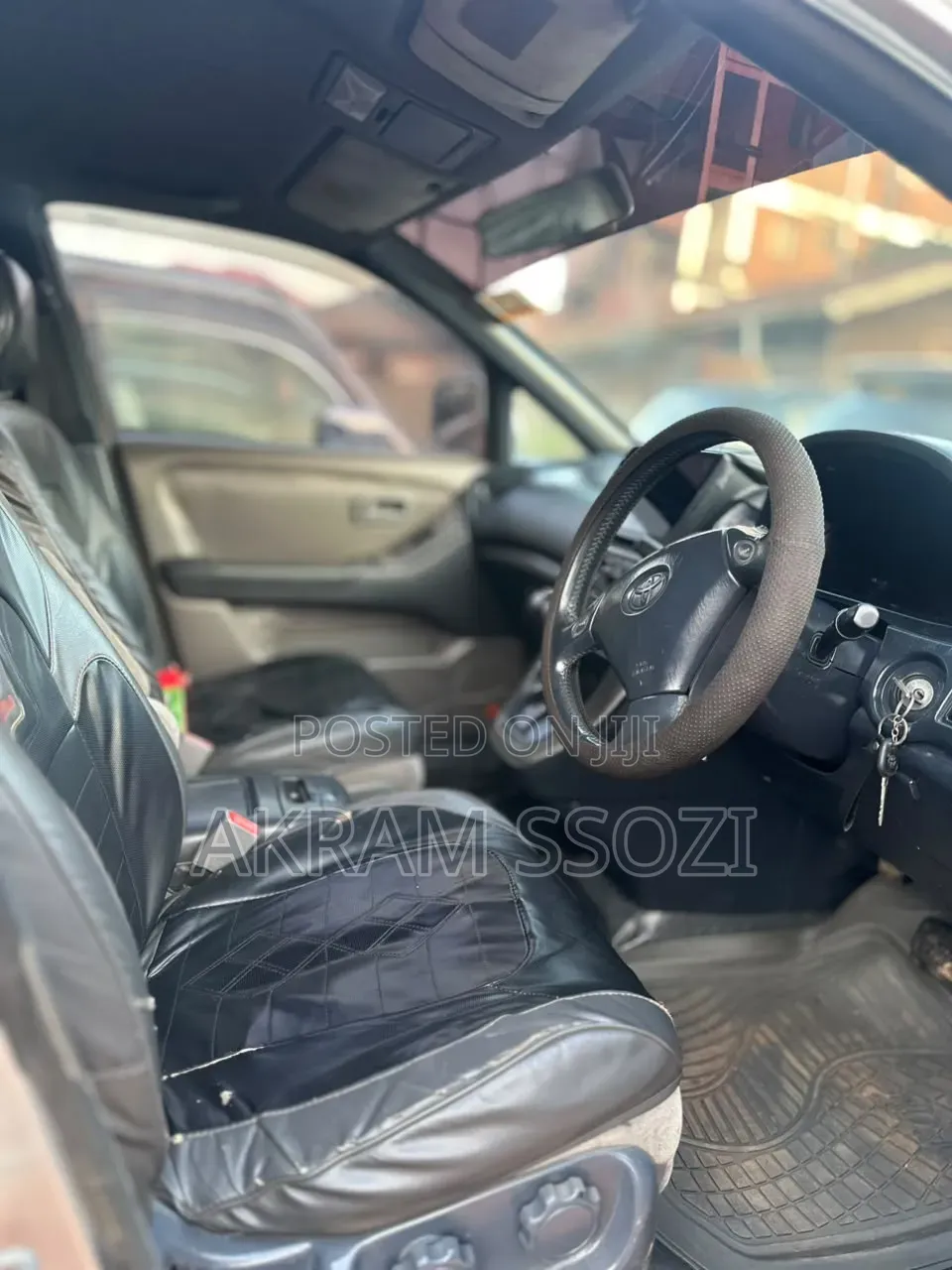 Toyota Harrier 1998 Silver