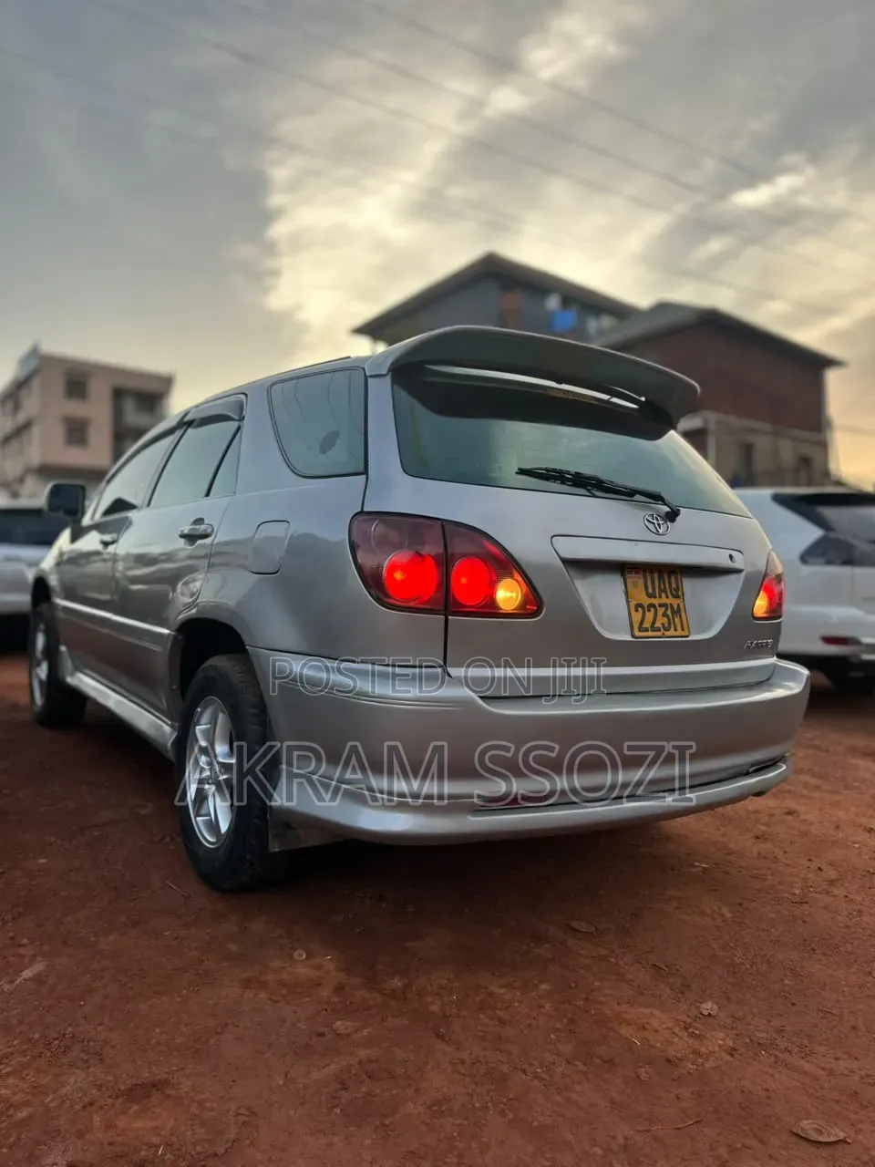 Toyota Harrier 1998 Silver