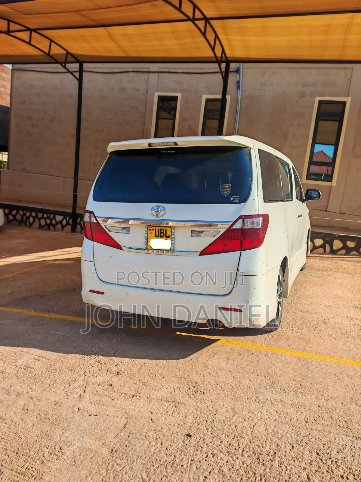 Toyota Alphard 2012 White