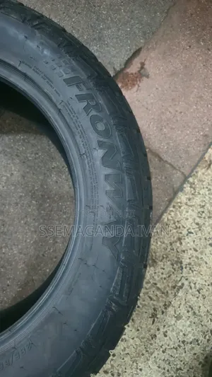 285/55r20 All Terrain Tyres for Landcruiser
