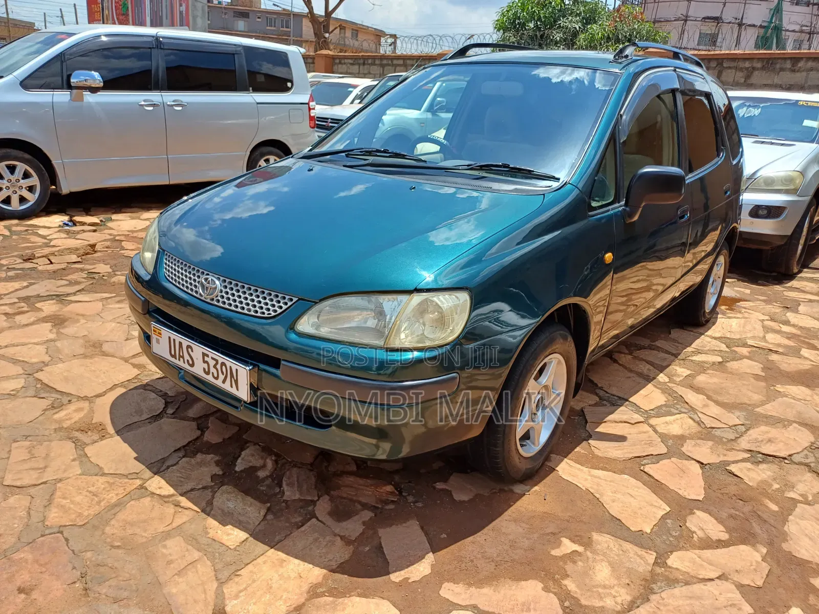 Toyota Corolla Spacio 1997 Green