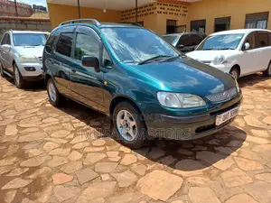 Toyota Corolla Spacio 1997 Green