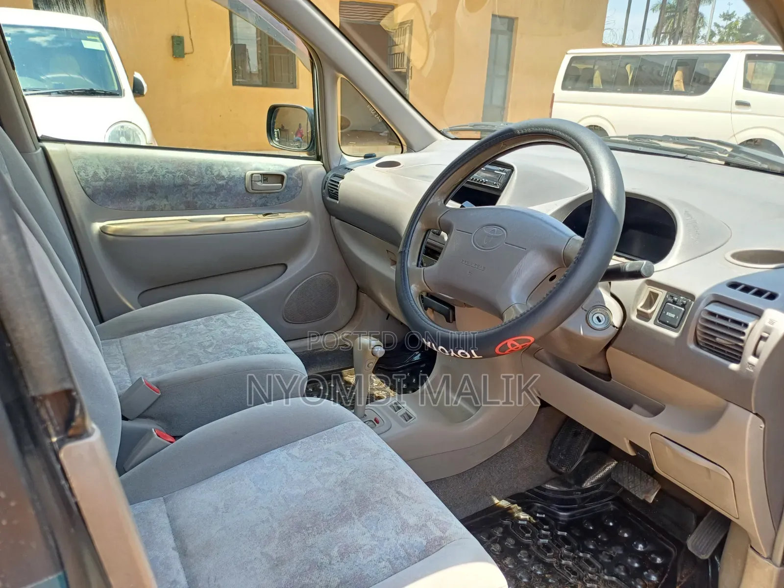 Toyota Corolla Spacio 1997 Green